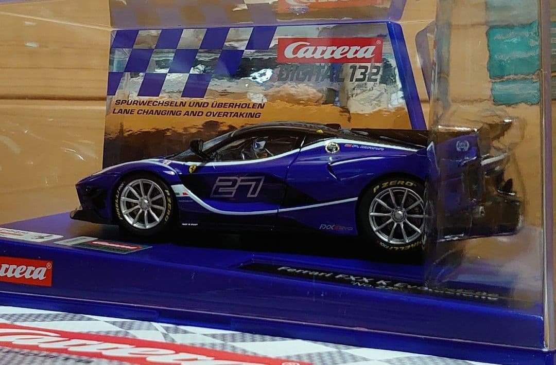 カレラデジタル132フェラーリ Fxx K Evoluzione No27ブルー