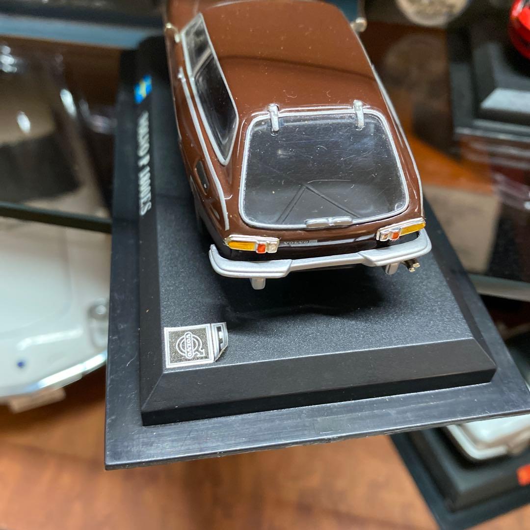 世界の名車コレクション　VOLVO P 1800ES 茶　ミニカー　デルプラド