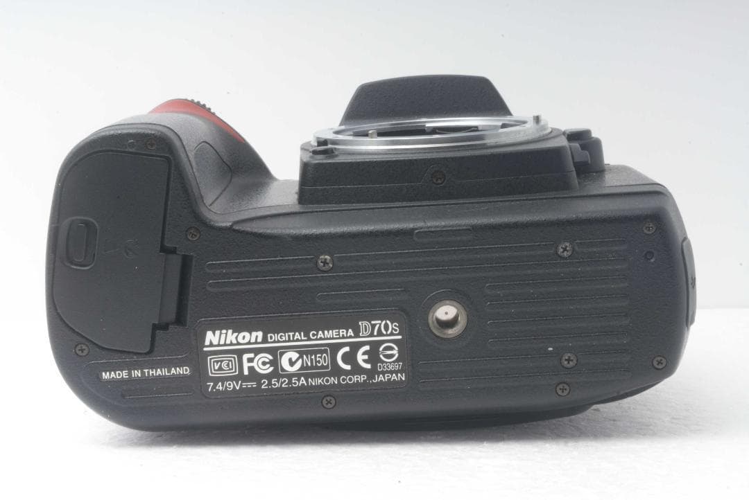❤️新品級Nikon D70s 一眼レフ ❤️ 望遠＆標準レンズ付き ❤️
