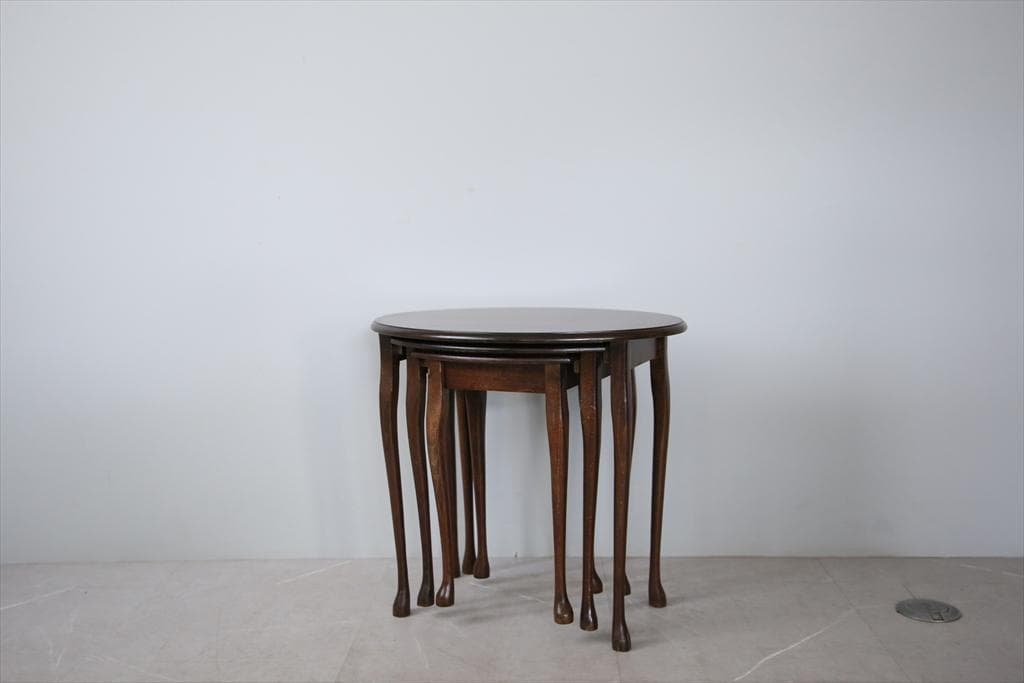 英国アンティーク猫脚ネストテーブル3台/木製机/サイドテーブル(92-238)