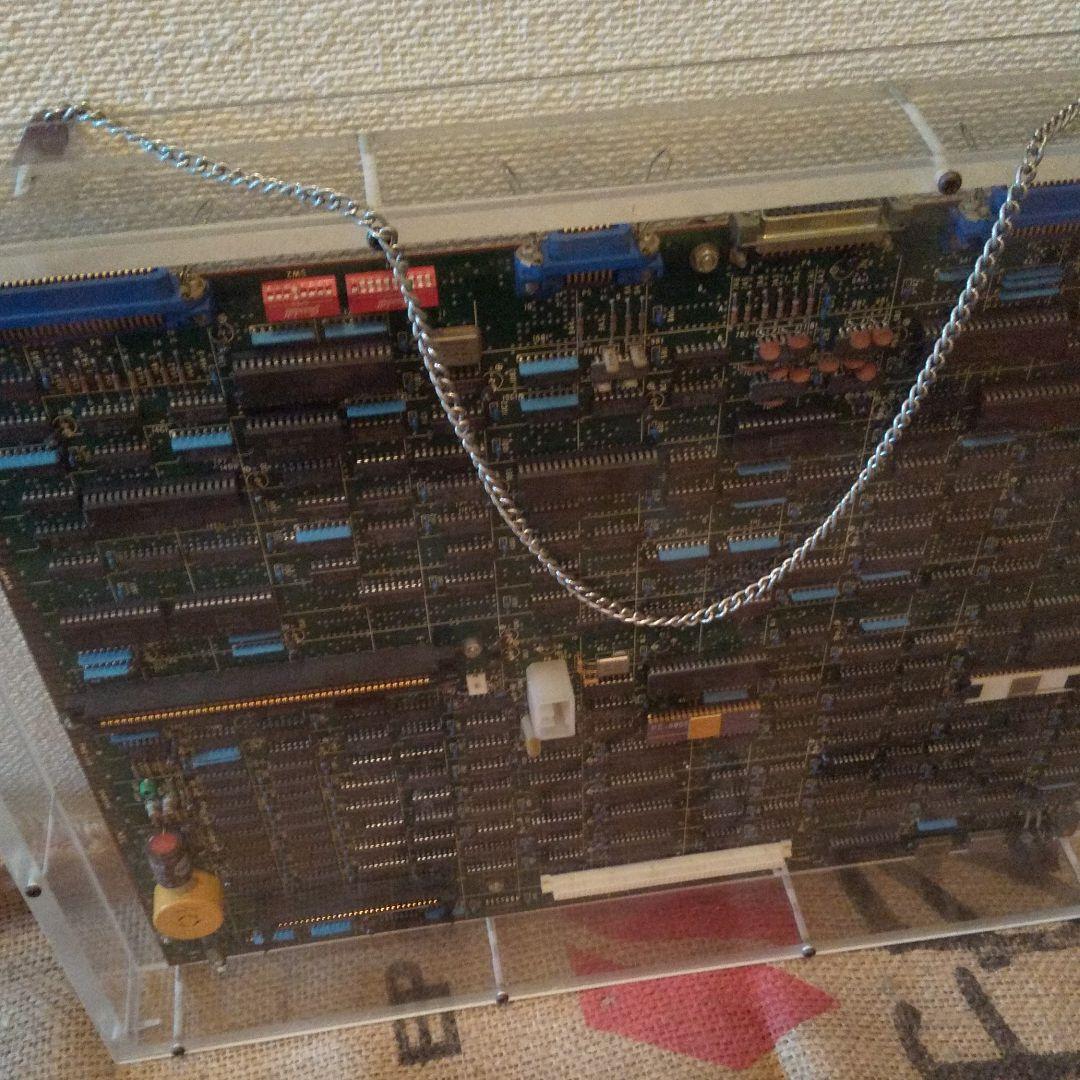 100年後の国宝。マイコンのディスプレイ