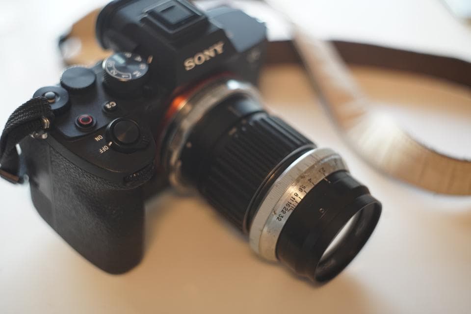 KMZ PO-2-2M 75mm f2 ライカMマウント改 オールドシネレンズ