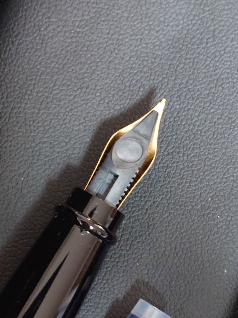 AURORA イプシロン 万年筆 ボルドー インク付き