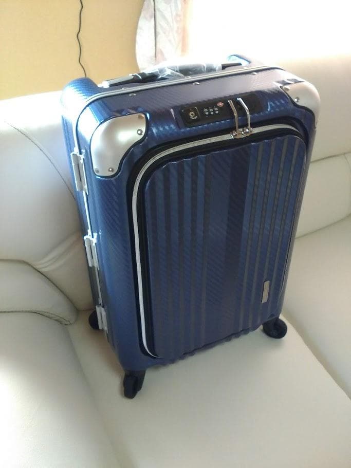 ☆新品☆未使用品☆レジェンドウォーカー・スーツケース（6209-50）ネービー
