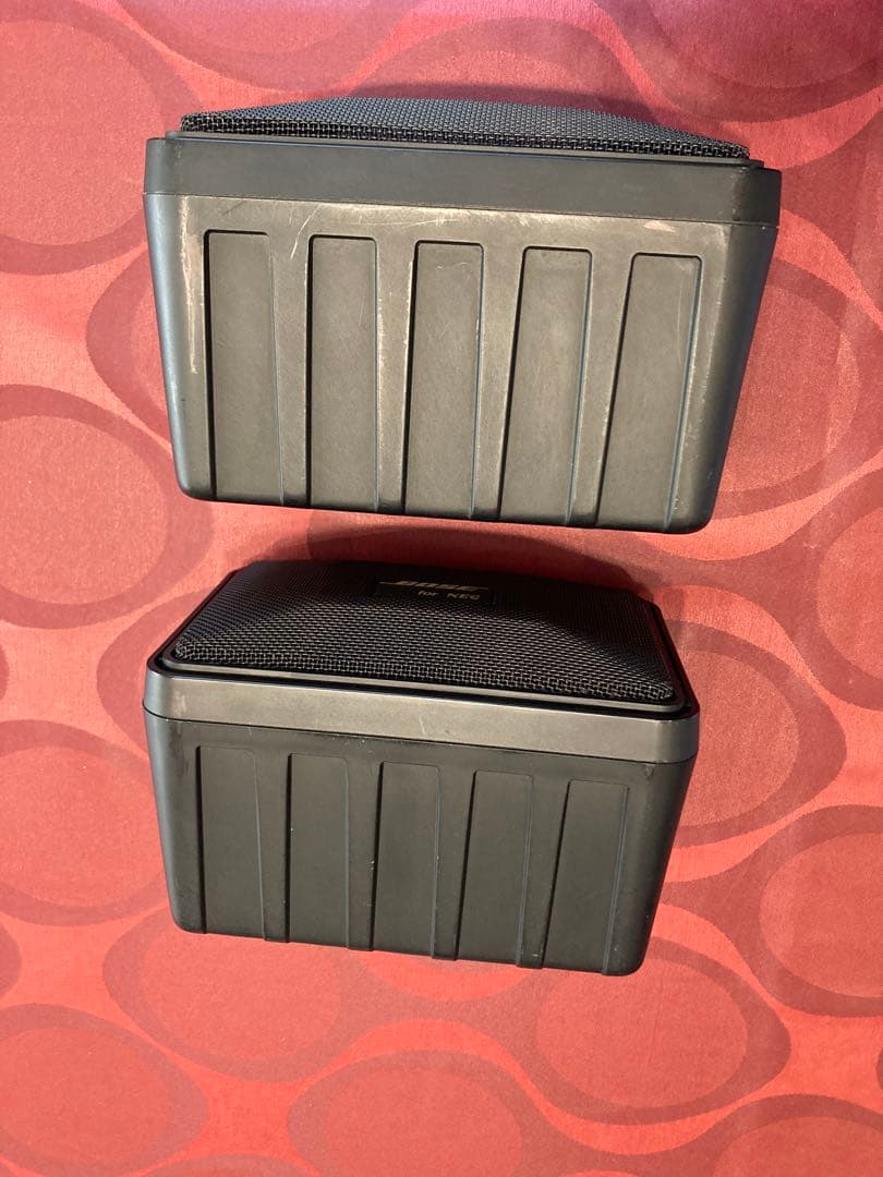 BOSE101MM 天井つり具付き／ボーズスピーカー