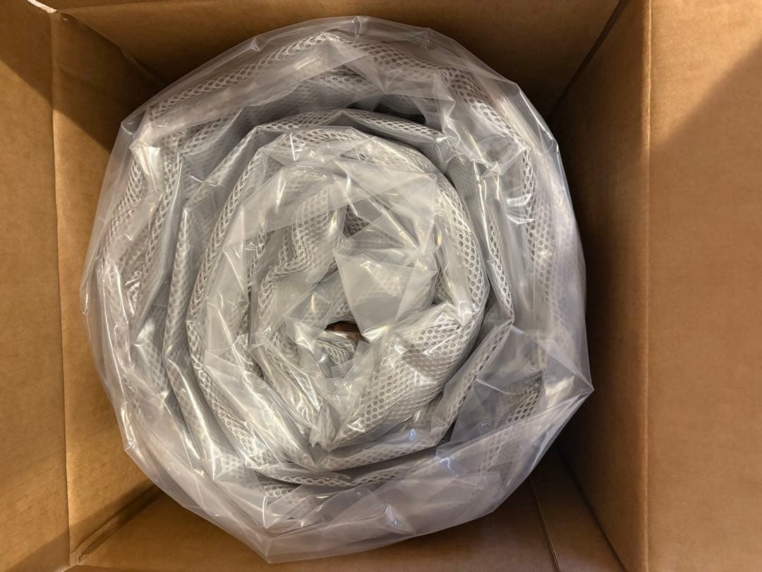 折りたたみマットレス セミダブル　厚さ10cm 高反発マットレス　【新品】