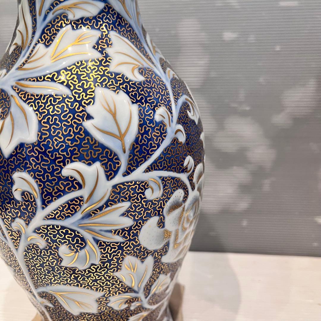 美品　美術品　牡丹彫刻外金　花瓶　深川製磁　花器　インテリア　コレクション