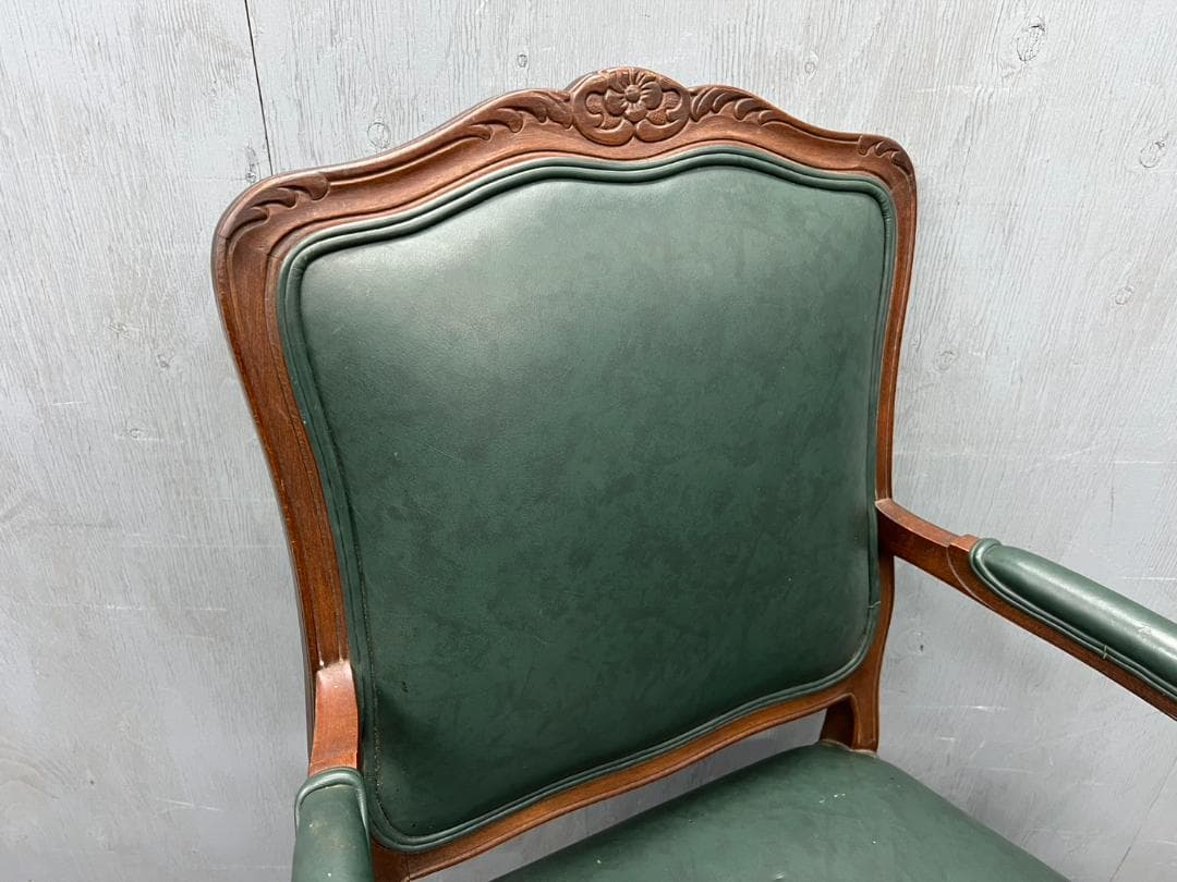 1062◆格安配送地域あり◆イーセンアーレン肘付きダイニングチェア◆ロビー