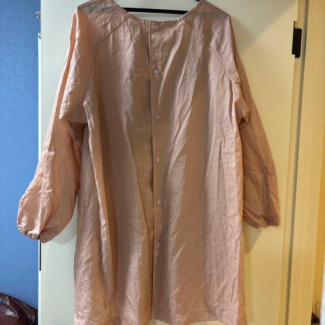 Potechino 花の刺繍付き　割烹着　新品