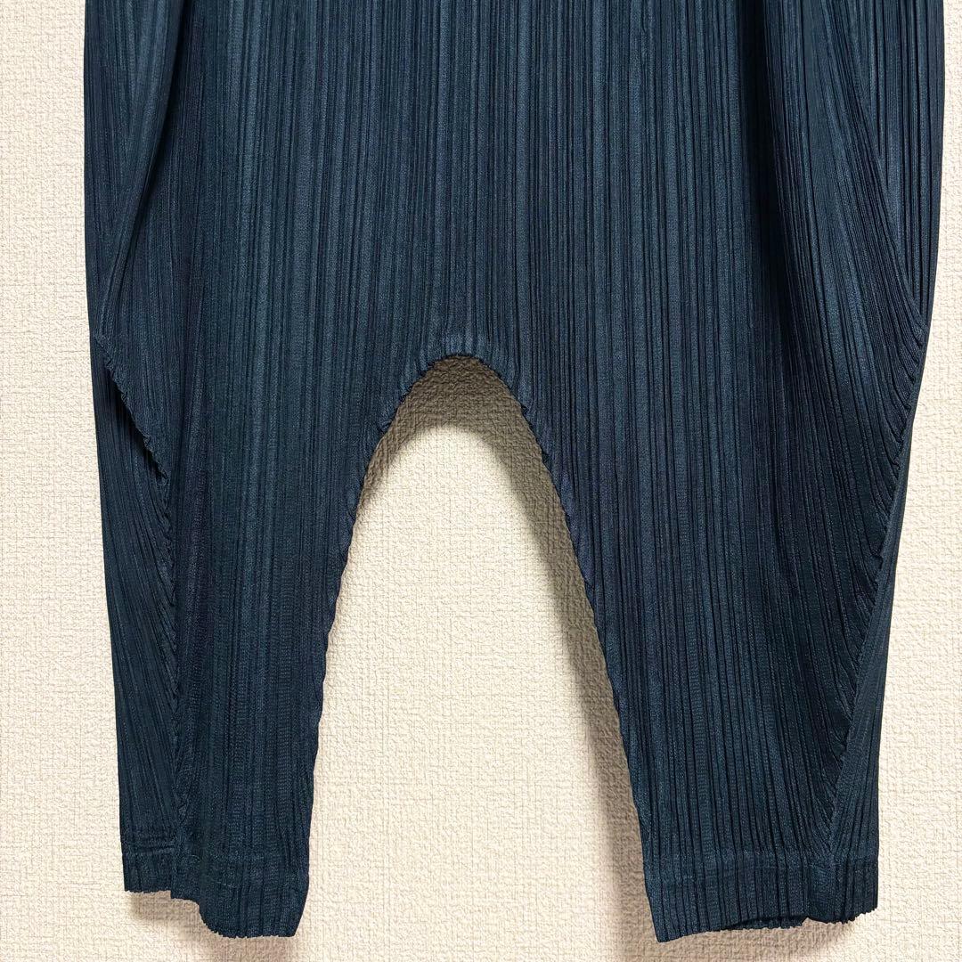 美品　プリーツプリーズ　サルエルパンツ　変形　ポケット　ダークグリーン　サイズ3