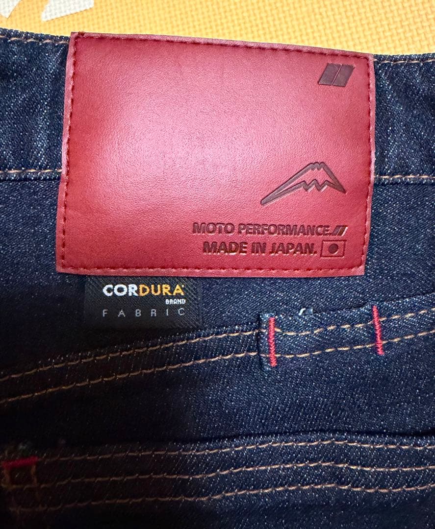 クシタニ 女性用 デニムパンツ L 新品 膝ガード付き 日本製