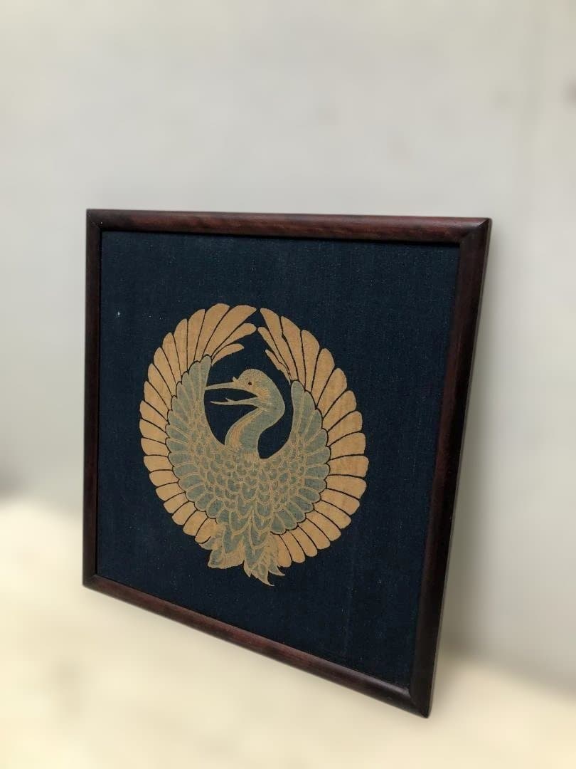 鶴丸 吉兆鶴丸系文様 家紋風 布製 工芸 額装 和風 和モダン 260207-2