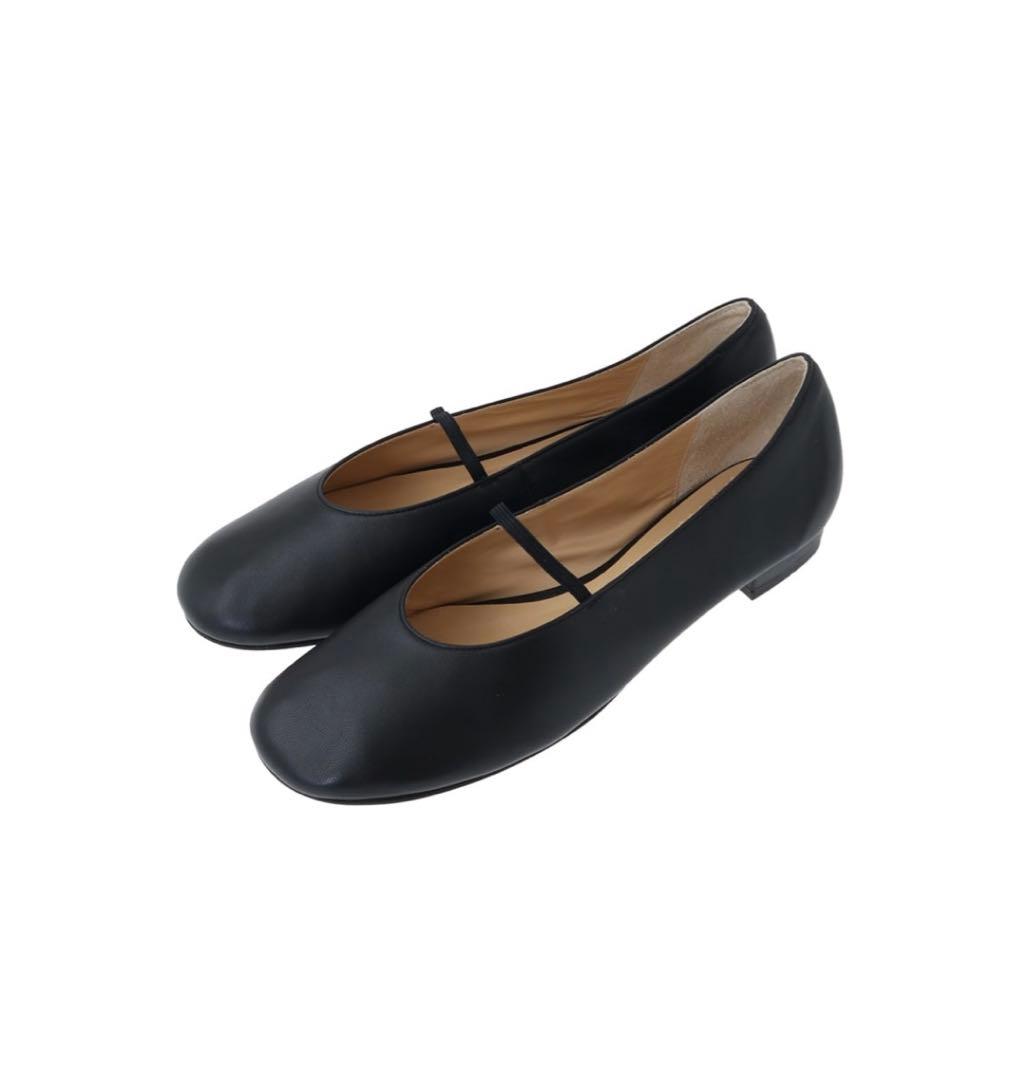 靴 OBLIQUE TOE FLAT SHOES