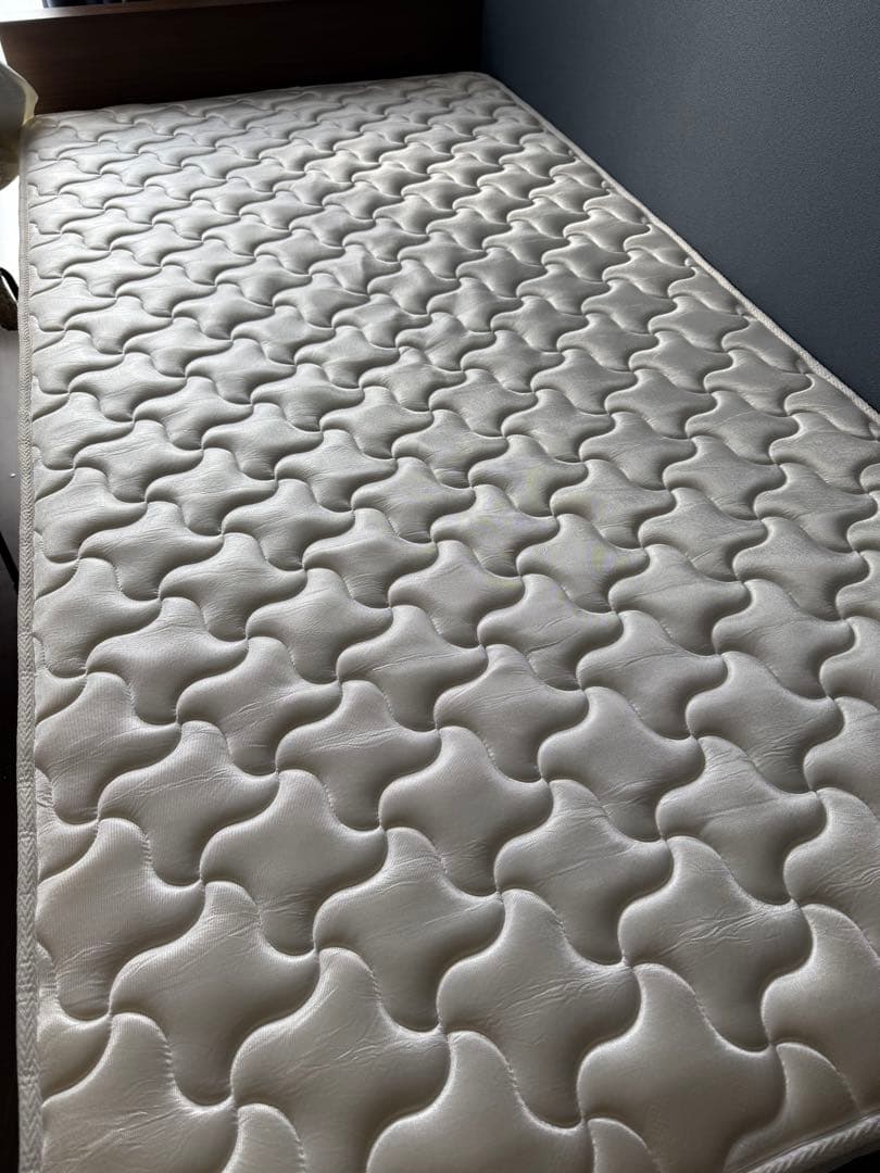 シングル スプリングマットレス ホワイト