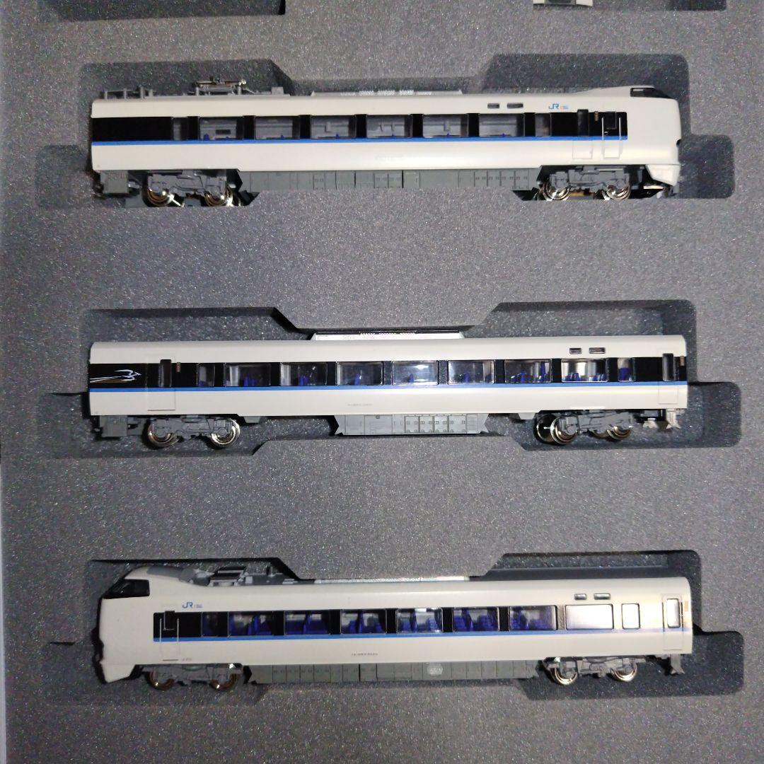 KATO 683系2000番台「サンダーバード」（リニューアル車）増結3両セット