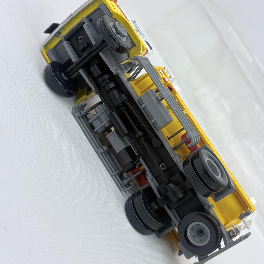 トミカリミテッドヴィンテージNEO 日野KB314 タンクローリー Shell