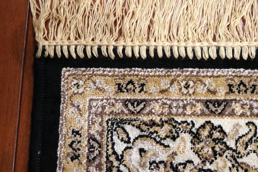 在庫処分価格！ 早い者勝ちです！ペルシャ柄絨毯 120×160カーペット 訳あり