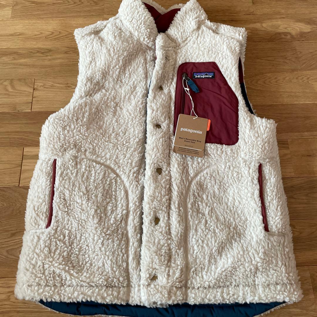 【新品未使用】Patagonia（パタゴニア）リバーシブル ビビー ダウンベスト