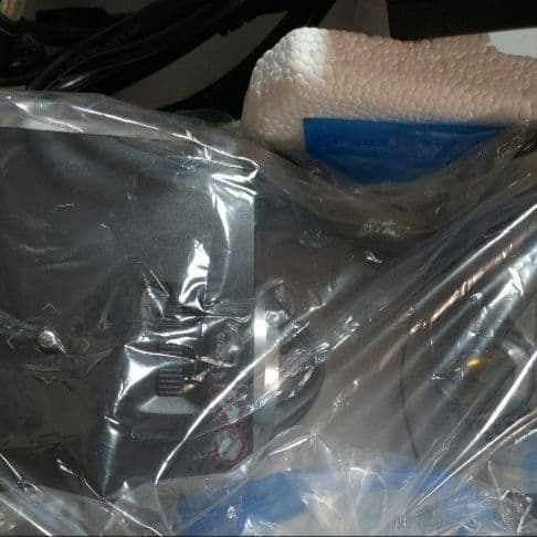 LG minibeam UST 【液晶は新品】きれい!!