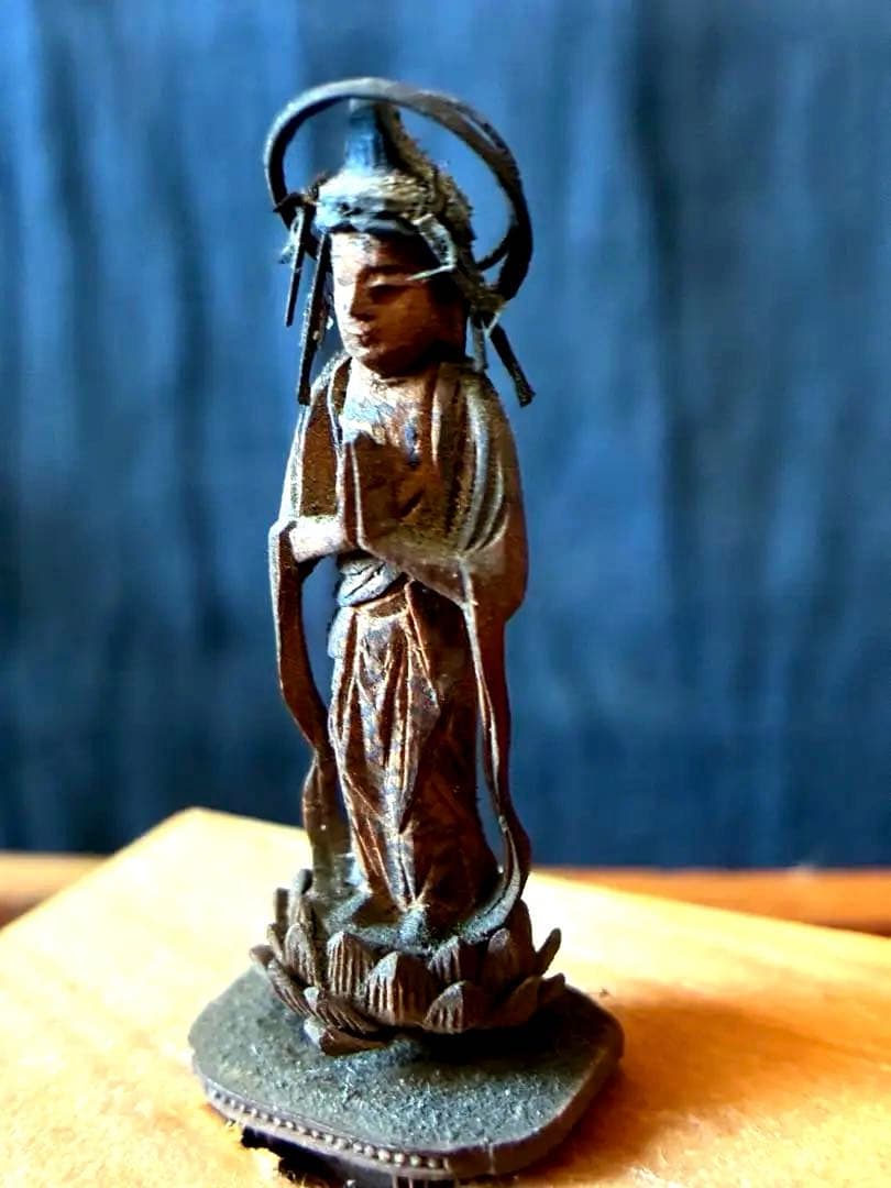 小さな　小さな合掌木彫り仏　極小木彫り仏　江戸時代