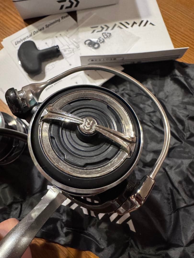 た*坊様 DAIWA CALDIA LT 4000-CXH スピニングリール