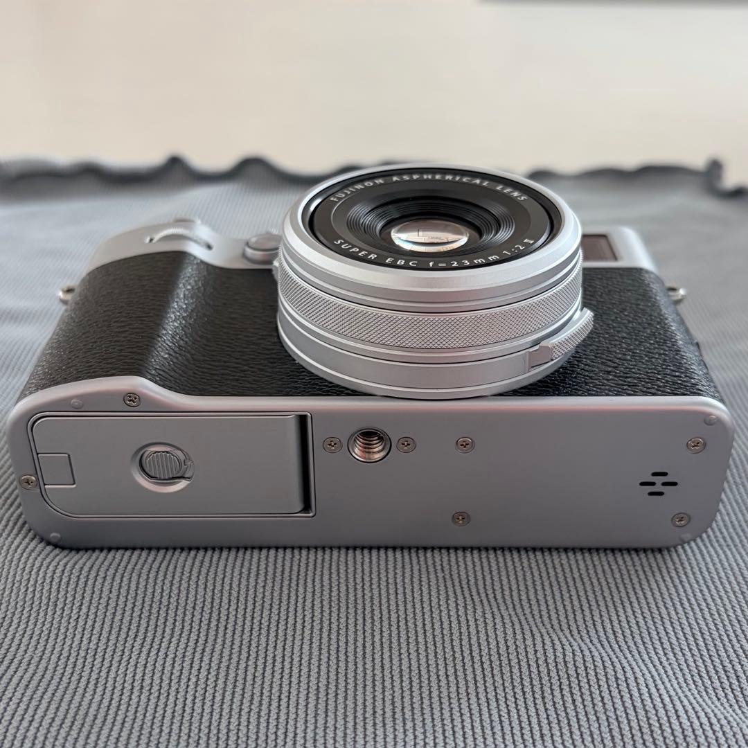 【保証書・付属品あり】x100vi FUJiFILM