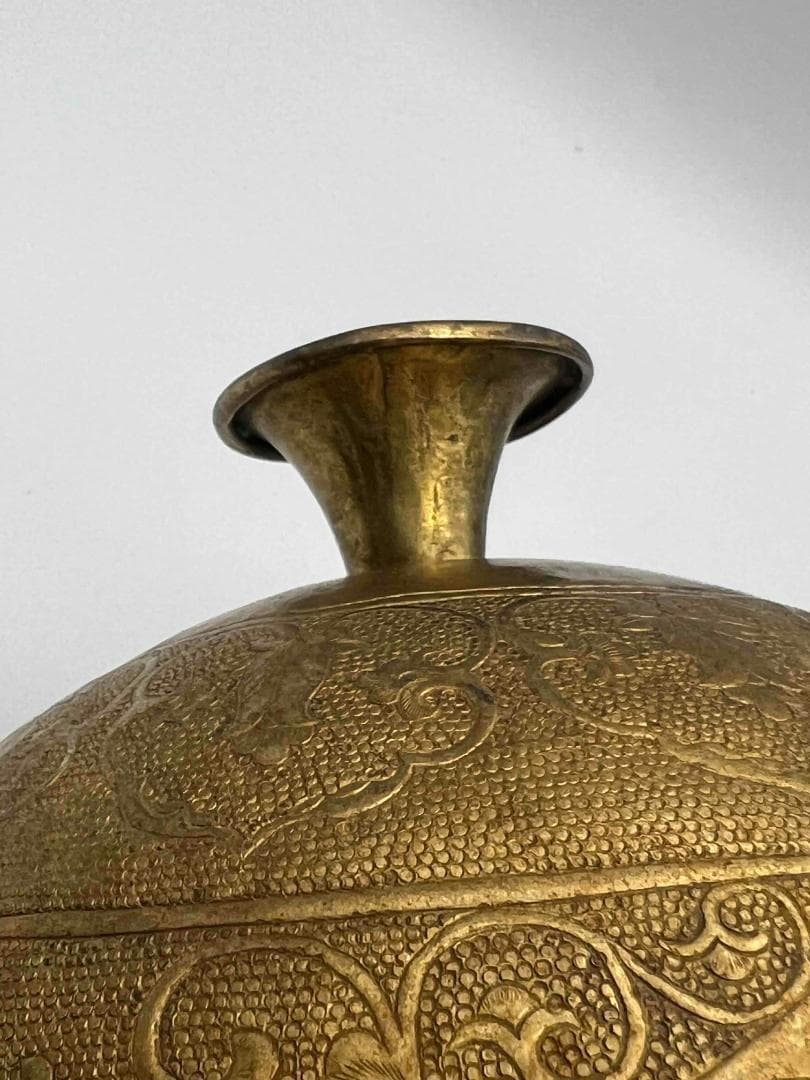 唐時代　金象嵌　鏨彫龍鳳吉祥蓮唐草花芭蕉文大瓶　瑞獸図　瑞龍鳳凰紋(E-83)