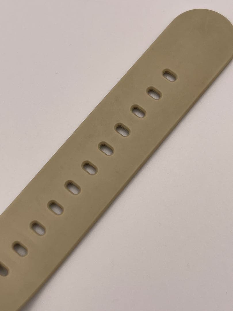 美品 CASIO G-SHOCK AWG-M510SEW-7AJF ベージュ