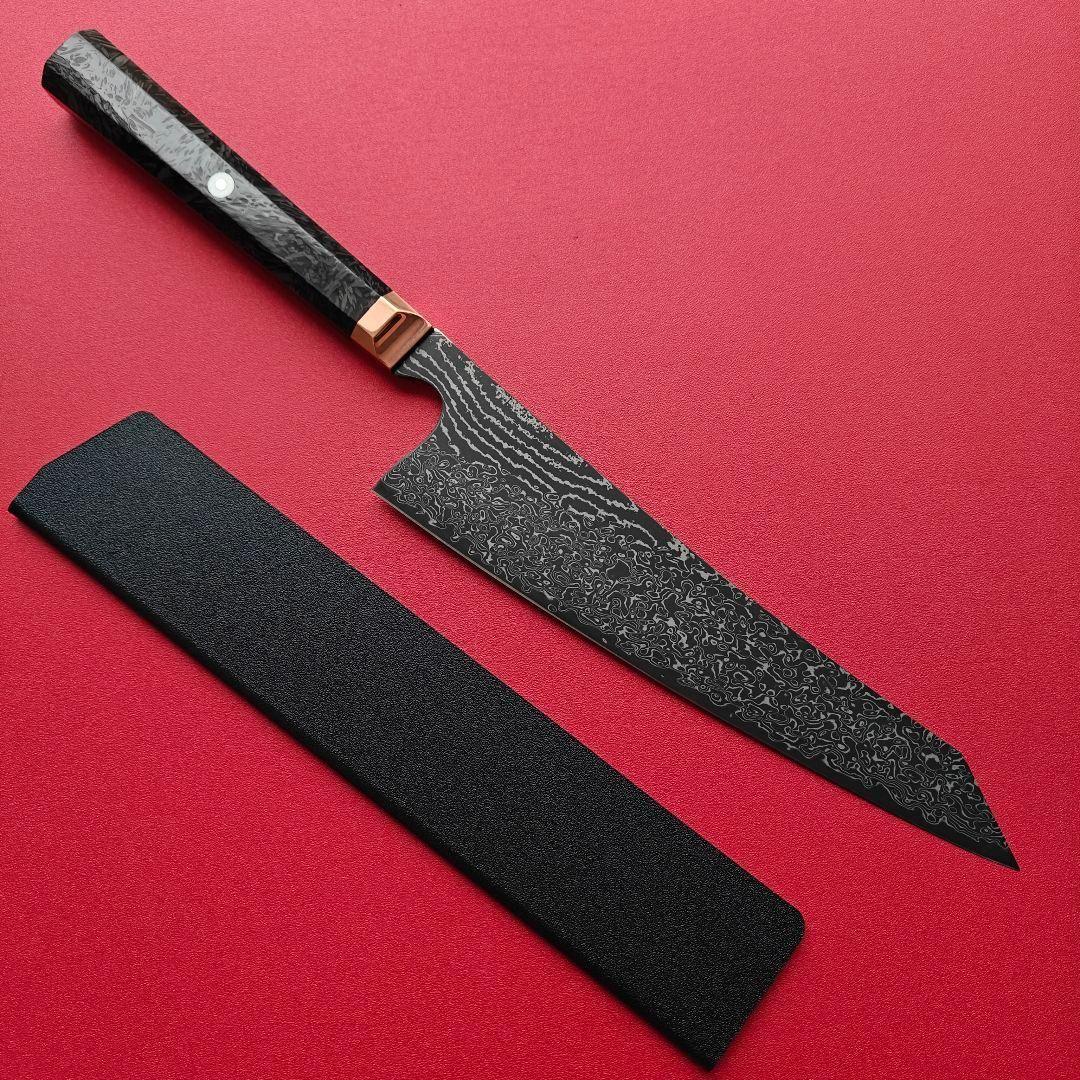 新品　切り付け牛刀　VG10黒染めダマスカス　カーボン八角柄　銅ボルスター