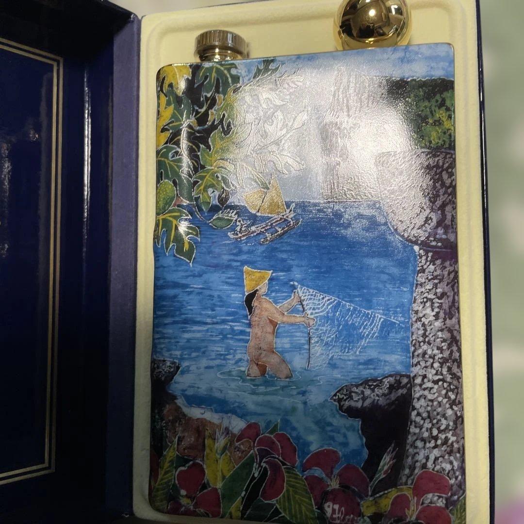 カミュ スペシャルリザーブ アメリカ大陸発見500周年 とGUAM 2本セット