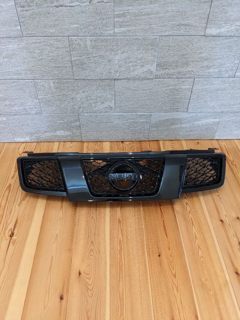 エクストレイル T31 後期 フロントグリル DNT31 ブラック