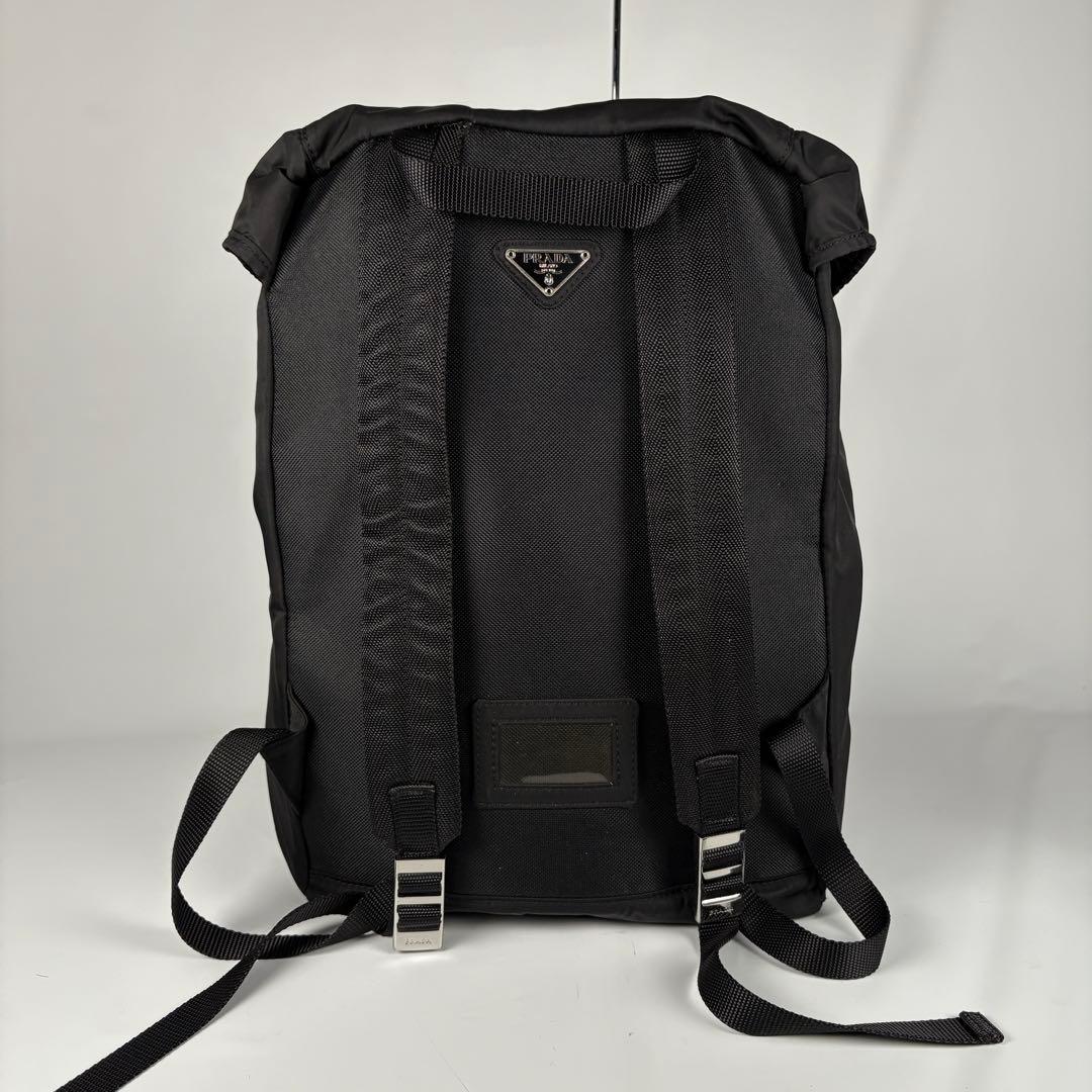 PRADA プラダ V135 三角ロゴ　リュック バックパック 黒　大容量