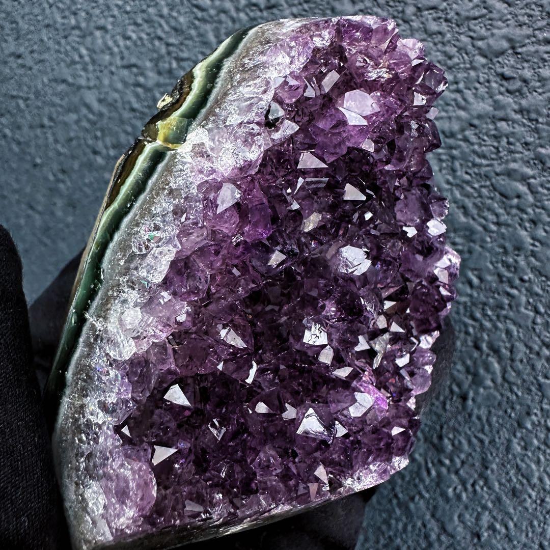 極上別格品❗濃紫の煌めきウルグアイ産☆レインボー☆アメジストクラスターA1346