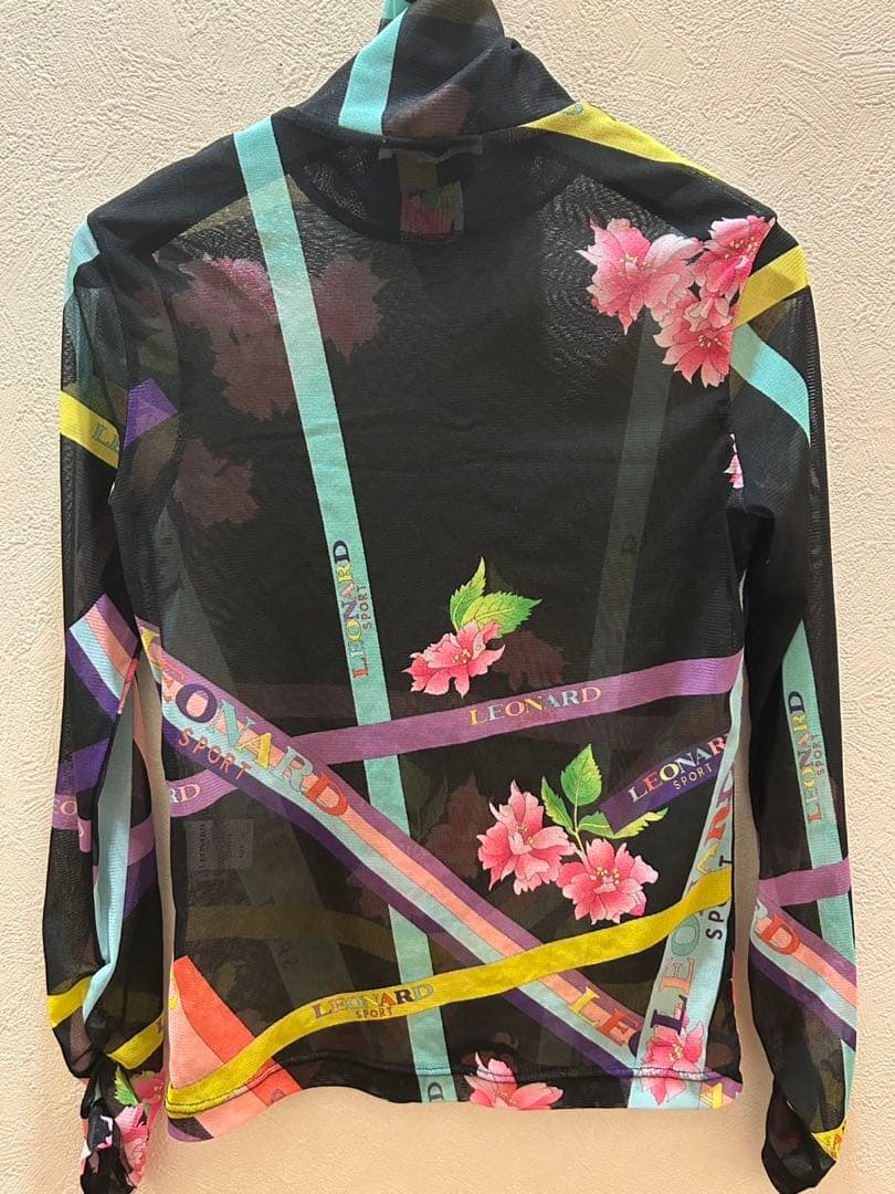 美品✨LEONARD 花柄 サイズ40(L) パワーネット