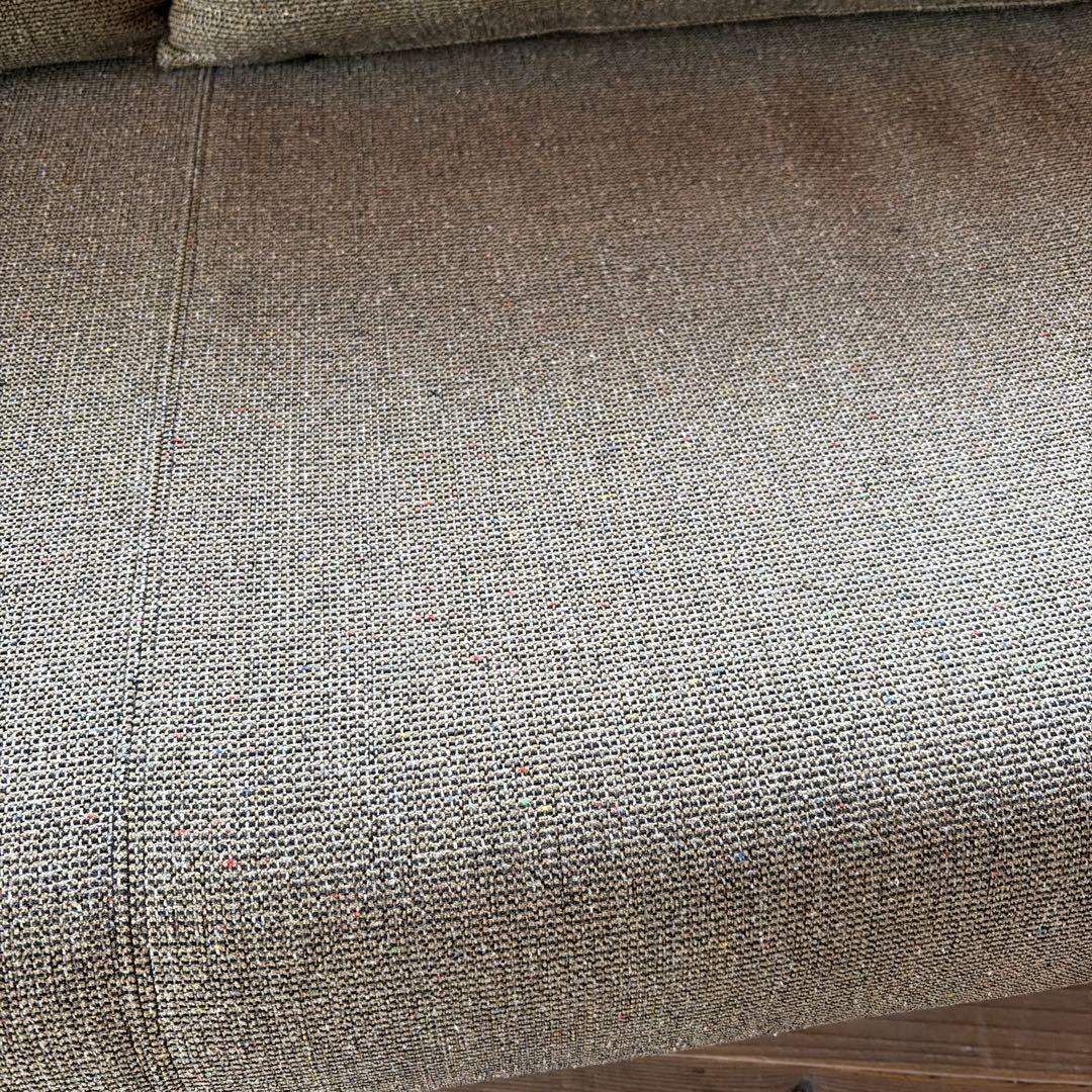 飛騨産業（キツツキマーク）より「木かげ」シリーズの3人掛けソファ