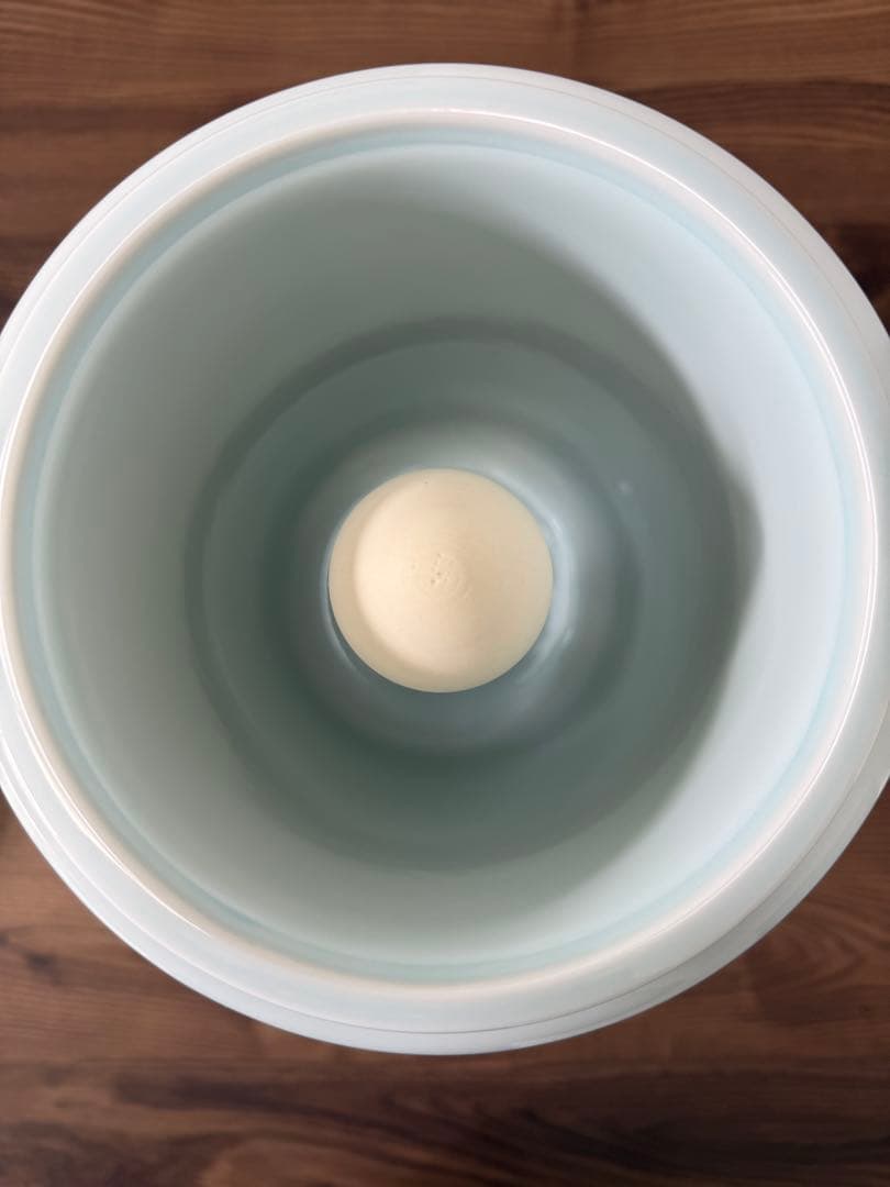 値下げ　完売品　セラミック製陶器浄水器 百年のしずく 青磁笹 3L 未使用品