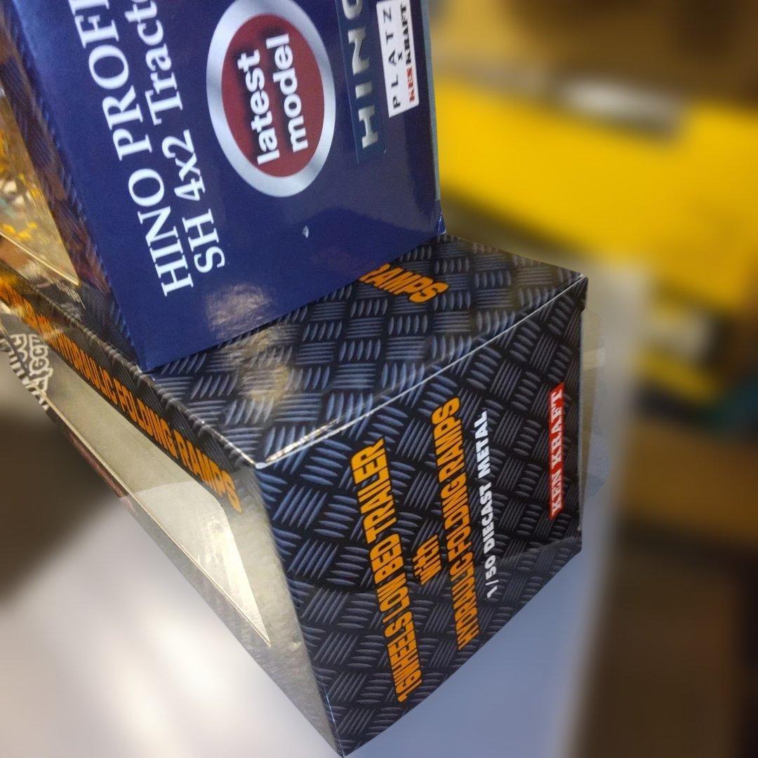 ケンクラフトHINO PROFIA SH 4×2トレーラーセット