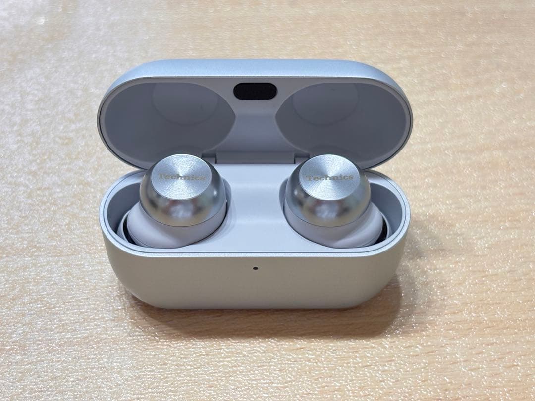 【超美品】パナソニック Technics EAH-AZ100 ワイヤレスイヤホン