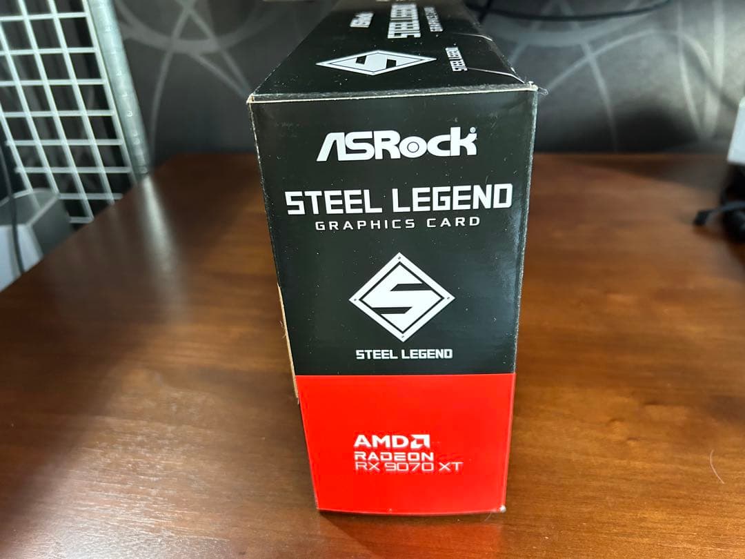 グラフィックボード・グラボ・ビデオカード ASRock RX9070XT STEEL LEGEND 16GB
