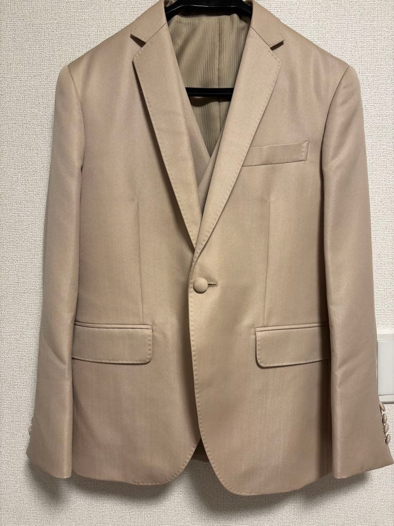 タキシード　結婚式　前撮り