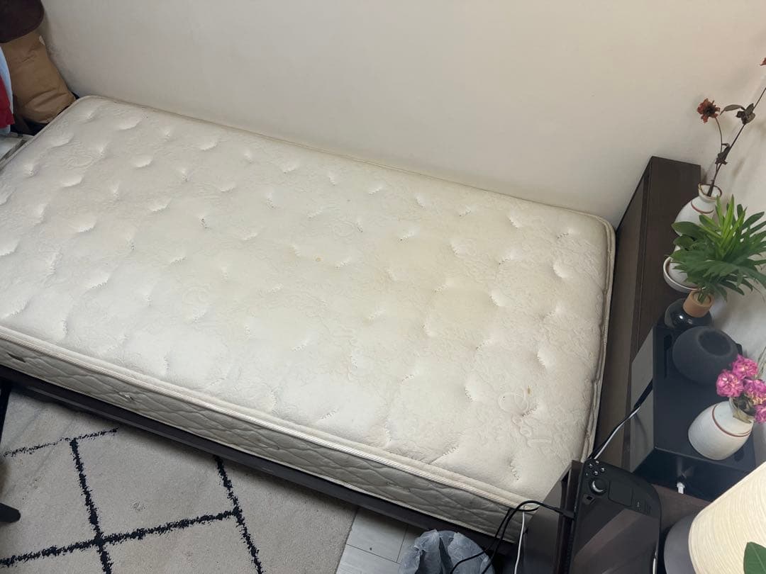 IKEA シングルベッド マットレス付き 引き取り限定