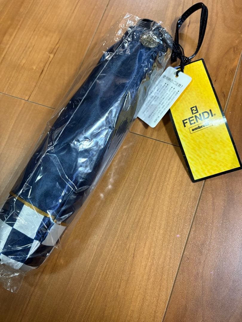 FENDI 折りたたみ傘 折り畳み傘 新品 タグ付き