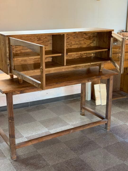 【無垢材】アンティーク調　ガラステレビボード