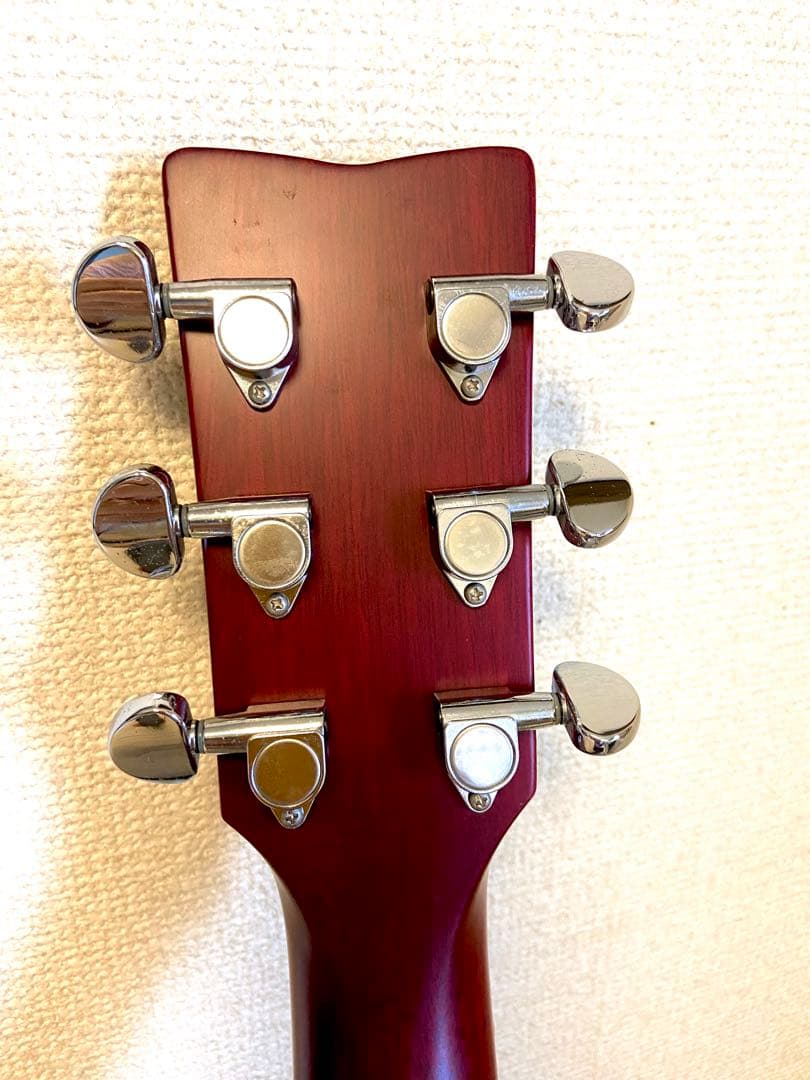 【値下げしました】YAMAHA FS820 ルビーレッド アコースティックギター