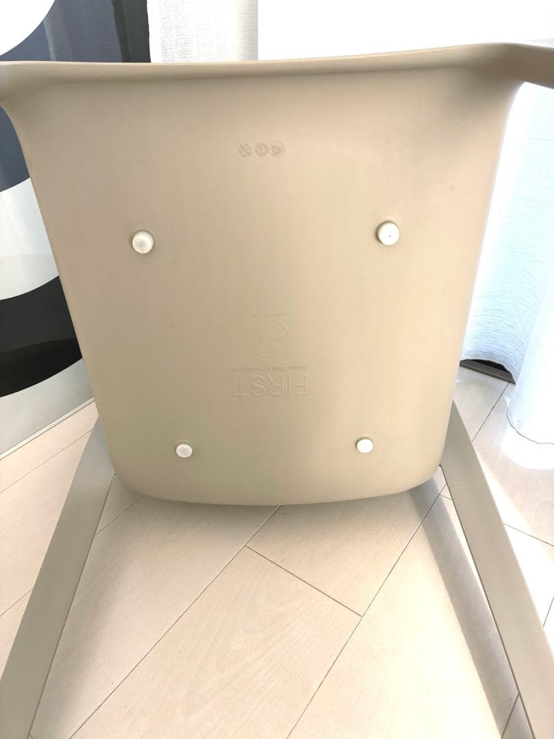 値引Magis（マジス）スタッキングチェア　ファスト　レッド/ベージュ2脚セット