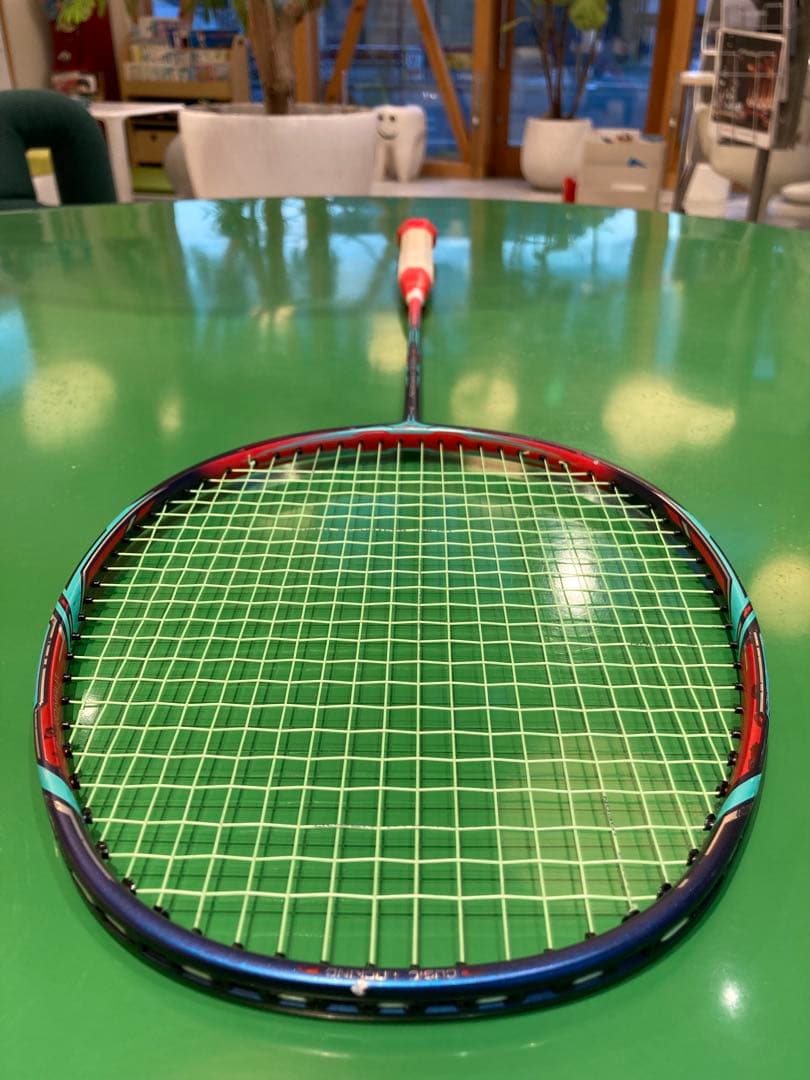 リーニンバドミントンラケット エアロナット9000C CPモデル 希少‼︎