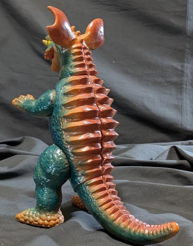 バラゴン「フランケンシュタイン対地底怪獣」登場怪獣（マーミット）ソフビフィギュア