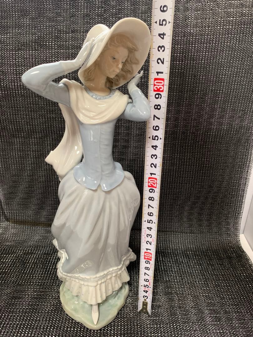 美品 LLADRO リヤドロ 「春のそよ風」SPRING BREEZE