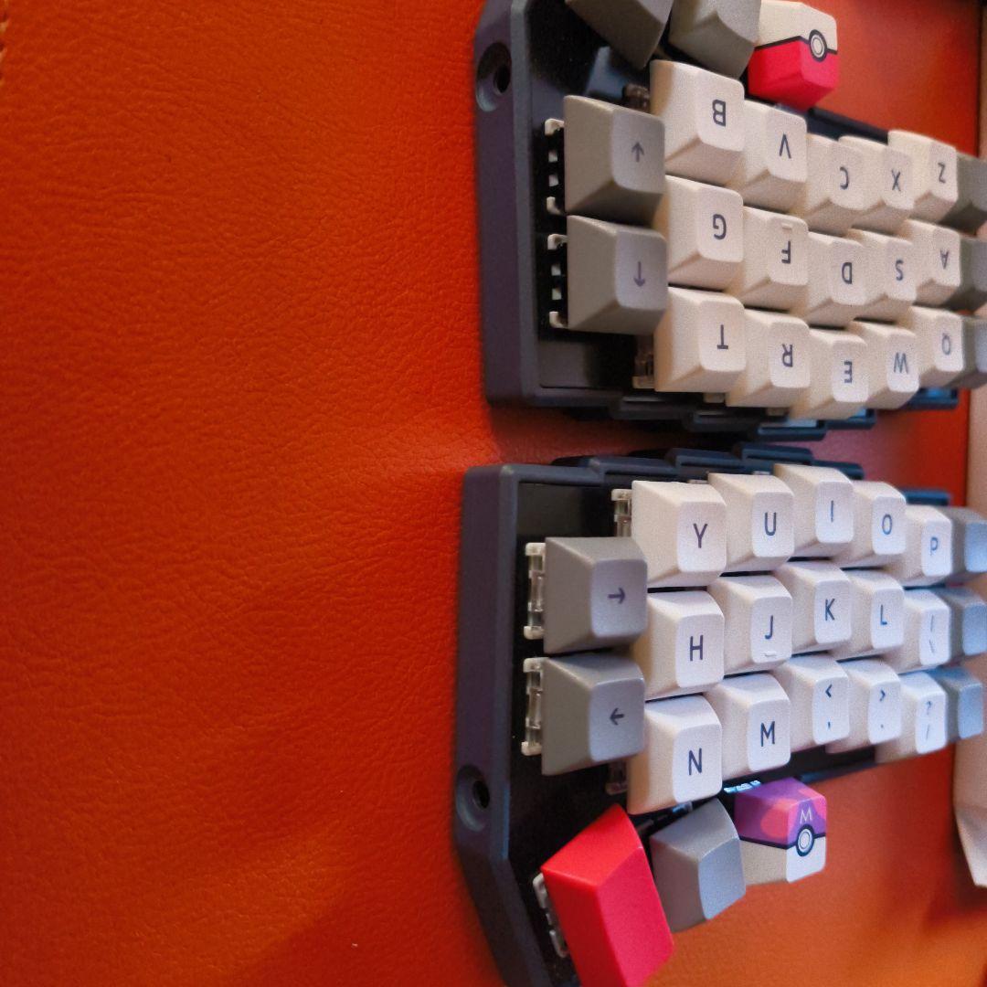 corne v4.1 cherry　分割キーボード　おまけ付き