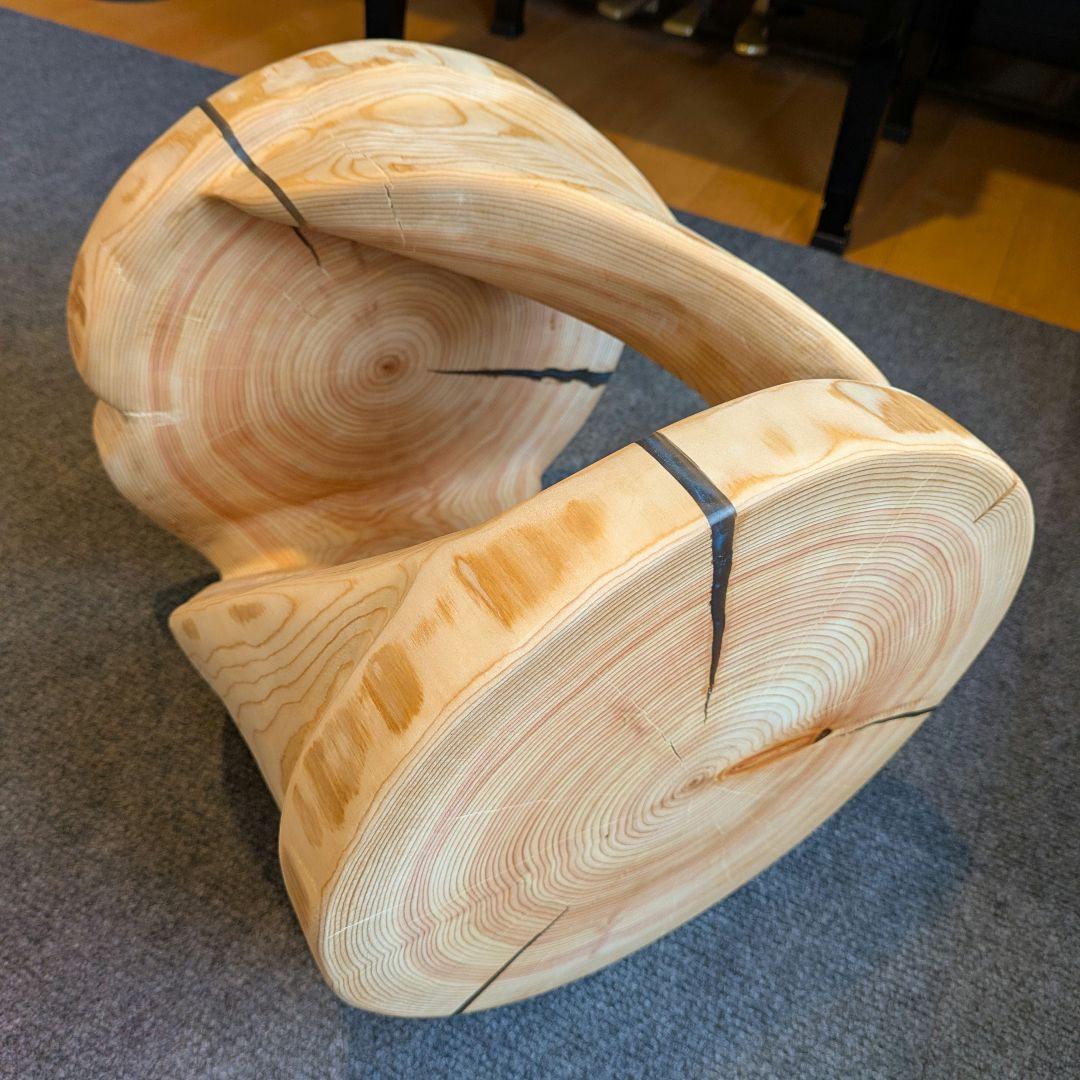 檜　丸太　椅子　スツール　くり抜き　ねじり　レジン　高さ約32.5cm